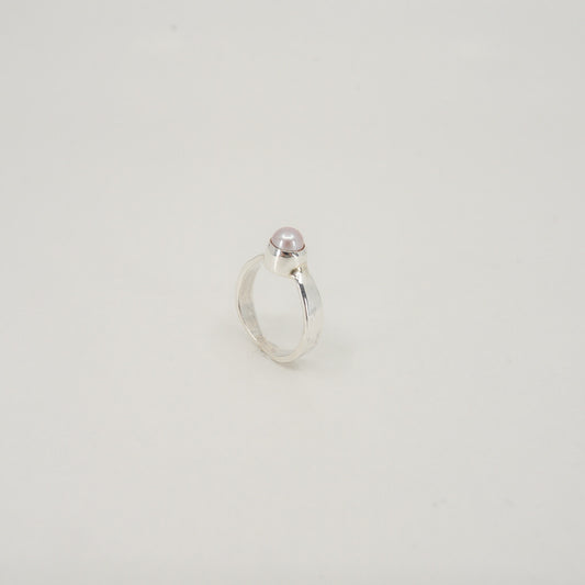 Sterling Silver / Freshwater Pearl / Twilight Solace Ring